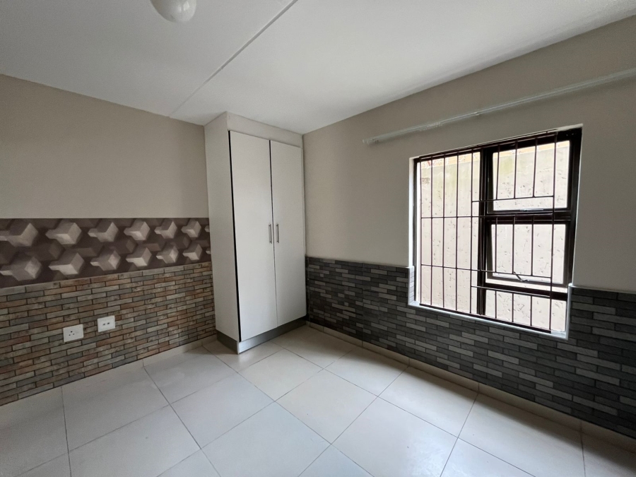 To Let 1 Bedroom Property for Rent in Ncambedlana Eastern Cape